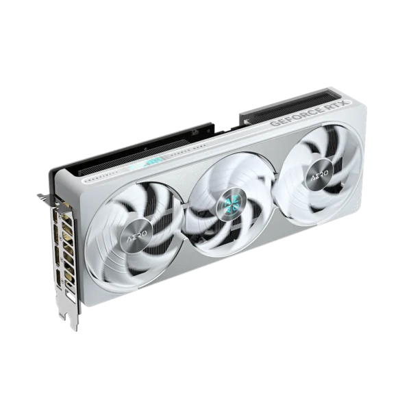 ⁦Gigabyte GeForce RTX 5080 AERO OC SFF 16G White⁩ – תמונה ⁦2⁩